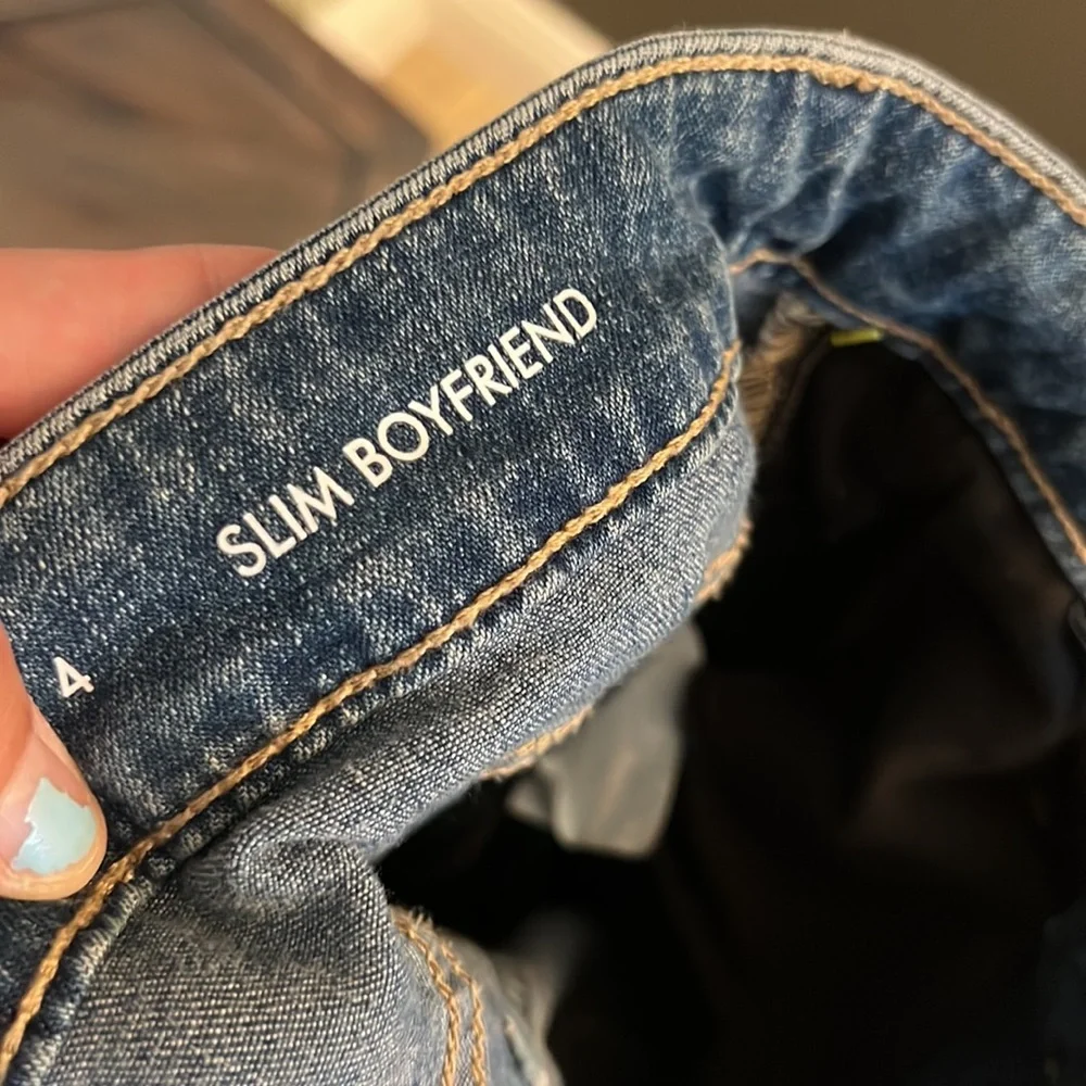 1 hour sale. Calvin Klein, slim boyfriend jeans, size 4 - Picture 3 of 7